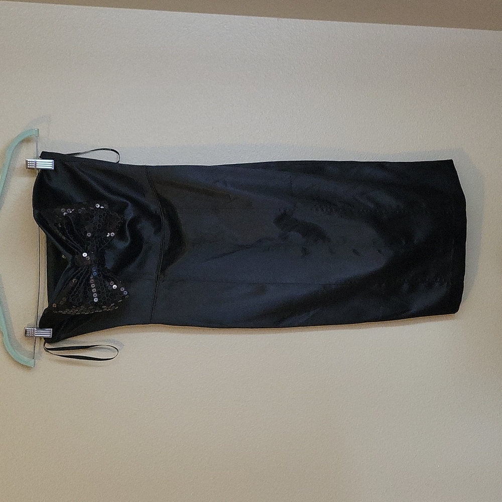 Betsey Johnson Black Strapless Dress With Bow Size 4